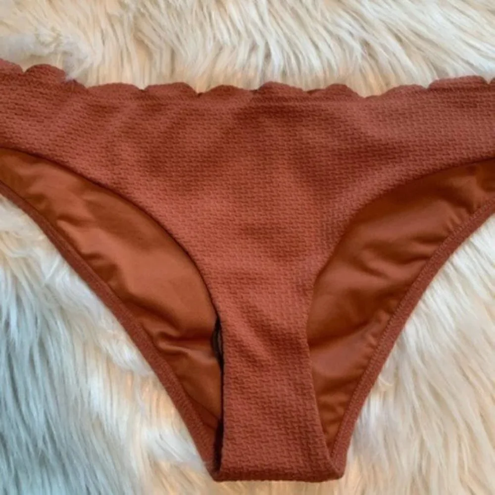 Topshop Women's Size 10 Scallop Hem Bikini Bottoms Burnt Orange Textured Stretch